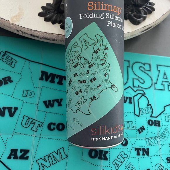 GoSili foldable silicone placemat - Picture 2 of 7